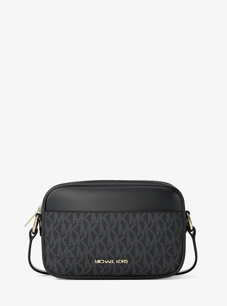Сумка Jet Set Small Signature Logo Camera Crossbody чорна з логотипом від Michael Kors